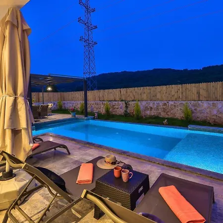 Agullu Village 3 Bedroom 4442 Kaş